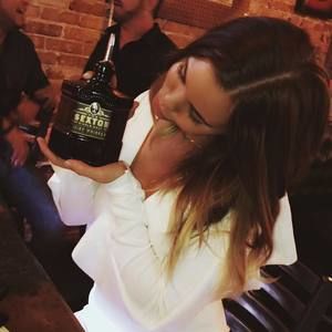 Meet your Posher, Lyndsey